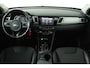 Kia Niro 1.6 GDi Hybrid Edition (PANORAMADAK, STOEL/STUUR VERWARMING, ACHTERUITRIJCAMERA, NAVIGATIE, PARKEERSENSOREN)