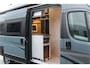 Megamobile Lounge Mobil Mega Lounge 640 180pk - Elektrisch bed - Vloerverwarming - Omvormer - Prijs incl. BTW/BPM