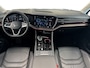 Volkswagen Touareg 3.0 381pk TSi eHybrid 4MOTION Elegance 360 graden camera 'Area View' | Panoramaschuif-kanteldak | Luchtvering