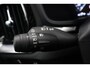 Volvo V60 2.0 T4 Momentum Pro 191PK | Panoramadak | Trekhaak | Leer