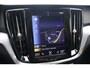 Volvo V60 2.0 T4 Momentum Pro 191PK | Panoramadak | Trekhaak | Leer