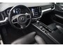 Volvo V60 2.0 T4 Momentum Pro 191PK | Panoramadak | Trekhaak | Leer