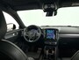 Volvo XC40 Recharge Twin Pro | Panoramadak | 360° camera | Harman Kardon | Stoel- en Stuurverwarming | Trekhaak
