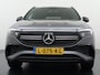 Mercedes-Benz EQA 250 AMG 67kWh Pano-/Schuif-Dak Leer/Alcantara Advanced LED-High-Performance Camera Navi+10" Connect Digital-Dash Camera Sport-St+Verwarmd Ecc 191pk AUT. Night-pakket Connect-20 DAB Actieve park-assist+Rem-assistent Adaptive-Gr-licht Stoelverwarming Elek.Achterklep DAB High Perf.-LED Keyless Business Solution 11kw-AC 1e Eigenaar Origineel Nederlandse Auto S.O.H. 91% 750kg Trekvermogen