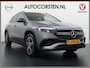 Mercedes-Benz EQA 250 AMG 67kWh Pano-/Schuif-Dak Leer/Alcantara Advanced LED-High-Performance Camera Navi+10" Connect Digital-Dash Camera Sport-St+Verwarmd Ecc 191pk AUT. Night-pakket Connect-20 DAB Actieve park-assist+Rem-assistent Adaptive-Gr-licht Stoelverwarming Elek.Achterklep DAB High Perf.-LED Keyless Business Solution 11kw-AC 1e Eigenaar Origineel Nederlandse Auto S.O.H. 91% 750kg Trekvermogen