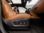 BMW X5 xDrive40e High Executive Sport 313Pk Automaat (PANORAMADAK, GROOT NAVI, HEAD-UP DISPLAY, MEMORY SEATS, ZWART HEMEL, HARMAN/KARDON, ADAPTIVE CRUISE, CAMERA, SFEERVERLICHTING, NIEUWSTAAT)