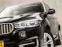 BMW X5 xDrive40e High Executive Sport 313Pk Automaat (PANORAMADAK, GROOT NAVI, HEAD-UP DISPLAY, MEMORY SEATS, ZWART HEMEL, HARMAN/KARDON, ADAPTIVE CRUISE, CAMERA, SFEERVERLICHTING, NIEUWSTAAT)