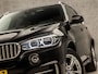 BMW X5 xDrive40e High Executive Sport 313Pk Automaat (PANORAMADAK, GROOT NAVI, HEAD-UP DISPLAY, MEMORY SEATS, ZWART HEMEL, HARMAN/KARDON, ADAPTIVE CRUISE, CAMERA, SFEERVERLICHTING, NIEUWSTAAT)