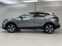 Nissan Qashqai 1.3 DIG-T Tekna + / Trekhaak 1500 KG / Navigatie / Dealer Onderhouden / Panoramadak / Stoelverwarming / Verwarmde Voorruit / Half Lederen Bekleding /