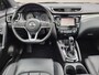 Nissan Qashqai 1.3 DIG-T Tekna + Automaat / Panoramadak / Trekhaak 1.500 kg / Bose audio / 360° camera / Navigatie / Verwarmde voorstoelen / Verwarmde voorruit / DAB / 19" velgen / Winsterset /