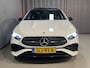 Mercedes-Benz A-klasse 250 e AMG Line 18"/Panoramadak/Trekhaak/Head-up/Memory l+r/Matrix LED/360 camera/Keyless/Dodehoek/Apple Carplay & Android Auto
