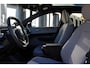 Volvo EX30 Single Motor Extended Range Ultra 69 kWh | Panoramisch dak | Visual Park Assist | Draadloze telefoonoplader | 22KW Boordlader | Verwarmbare voorstoelen | Verwarmbaar stuurwiel | 19 inch Lichtmetalen velgen | Warmtepomp | Alarm | Adaptive Cruise Control | Pilot Assist | Premium Audio by Harman Kardon | Elektrische achterklep | Extra getinte ramen | Blis | Google Maps | Google Assistant | Elektrisch verstelbare voorstoelen | Apple Carplay