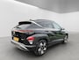 Hyundai Kona 1.6 GDI 141pk HEV Premium | Premium audio | 360 camera | Bestuurdersstoel met geheugen | Adaptive cruise control | Dodehoek detectie | Full LED koplampen | Stoelverwarming | Stoelventilatie | Stuurverwarming