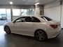 Mercedes-Benz A-klasse 180 Business Solution AMG Full options, Amg pakket!!, Navigatie, Achteruitrijcamera, Clima controle, Cruise controle, Stoel verwarming, Sportstoelen Alcantara/ Leder, Lm velgen Amg 18'', 37.000km!!, Nederlandse auto!! Bovag afleverpakket 695,-