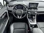 Toyota RAV4 2.5 Plug-in Hybrid AWD Bi-Tone Plus | Leder | Stoelventilatie | JBL | 360 camera | Head-up display | Dodehoek detectie | Digitale binnenspiegel | 19 inch