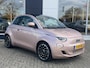 Fiat 500 42kWh 118pk Aut La Prima | Stoelverwarming | Navigatie | Climate Control | Camera | parkeersensoren |