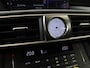 Lexus IS 300h Hybrid Luxury Line | Premium Navigatie | Safety System | Stoelverwarming & Koeling |