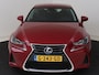 Lexus IS 300h Hybrid Luxury Line | Premium Navigatie | Safety System | Stoelverwarming & Koeling |