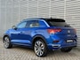 Volkswagen T-Roc 1.5 TSI 150PK DSG R-Line / Afneembare Trekhaak / Achteruitrijcamera / Stoelverwarming / Digitale Cockpit / App-Connect /  19"LMV P4