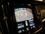 Volvo V90 T8 AWD Recharge Inscription | Vol! | Luchtvering | Bowers & Wilkins | Trekhaak | Stoelventilatie | Schuifdak | Head-Up Display | Stoelmassage | Adaptieve Cruise Control | Standkachel met Volvo On Call App | Stoelverwarming | Full LED Meesturende koplampen