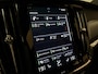Volvo V90 T8 AWD Recharge Inscription | Vol! | Luchtvering | Bowers & Wilkins | Trekhaak | Stoelventilatie | Schuifdak | Head-Up Display | Stoelmassage | Adaptieve Cruise Control | Standkachel met Volvo On Call App | Stoelverwarming | Full LED Meesturende koplampen
