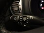 Kia Sportage 1.6 GDI DynamicLine - ORIGINEEL NEDERLANDSE AUTO - AFKOMSTIG VAN 2E EIGENAAR - COMPLETE ONDERHOUDSHISTORIE AANWEZIG - VASTE TREKHAAK - TREKGEWICHT 1400 KG - PARKEERSENSOREN ACHTER - CLIMATE CONTROL - 17 INCH LICHT METALEN VELGEN - NAVIGATIE - CRUISE CONTROL - CAMERA- PASSAGIERSSTOEL IN HOOGTE VERSTELBAAR