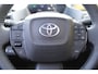 Toyota bZ4X Premium 71 kWh 3-fase Bi-Tone | Rijklaar | Panoramadak | Leder | Memory | LED | 360 Camera | JBL
