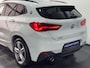 BMW X2 SDrive18i Executive M Sport / Automaat / Navigatie full map / Cruise control / Climate control / etc..