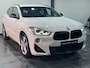 BMW X2 SDrive18i Executive M Sport / Automaat / Navigatie full map / Cruise control / Climate control / etc..