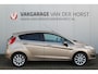 Ford Fiesta 1.0-100pk EcoBoost Titanium. Nette en erg goed onderhouden Ford Fiesta. Airco, navigatie, telefoonvoorb., LM wielen, cruise control, parkeersensoren achter etc.