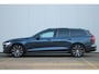 Volvo V60 T6 Plug-in hybrid AWD Plus Dark | Adaptive Cruise & Pilot Assist | Semi-Elektrische Trekhaak | Verwarmbare Voorruit | Premium Audio by Harman Kardon | 360-Camera | Stoel&Stuurverwarming |