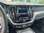 Volvo XC60 2.0 Recharge T8 AWD R-Design PHEV, Automaat, Luchtvering, Panoramadak, 21 inch wielen, Leder, Stoelverwarming, Stuurverwarming, Harman Kardon, Trekhaak semi elektrisch