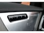 Volvo XC90 T8 Ultimate Dark | Verwarmbare voorstoelen | Massagefunctie voorstoelen | Verwarmbare achterbank | Premium Audio by Bowers & Wilkin | Panorama dak | Rondom zichtcamera | Luchtvering | 20 inch Lichtmetalen velgen | Semi elektrische trekhaak