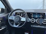 Mercedes-Benz GLB 7-Pers 200 Business Solution AMG 7p. Pano Memoryseats Trekhaak 7-Persoons