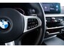 BMW 5-Serie Touring 520i High Executive Edition M Sport - Panoramadak - Head up - Parking/Driving Assistant - Active Protection - Comfortstoelen - Elektrisch verwarmde voorstoelen - HiFi - M Sportonderstel -