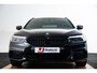 BMW 5-Serie Touring 520i High Executive Edition M Sport - Panoramadak - Head up - Parking/Driving Assistant - Active Protection - Comfortstoelen - Elektrisch verwarmde voorstoelen - HiFi - M Sportonderstel -