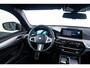BMW 5-Serie Touring 520i High Executive Edition M Sport - Panoramadak - Head up - Parking/Driving Assistant - Active Protection - Comfortstoelen - Elektrisch verwarmde voorstoelen - HiFi - M Sportonderstel -