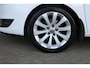 Opel Meriva 1.4 Turbo Blitz | 17 Inch Lichtmetalen Velgen | Trekhaak | Cruise Control |