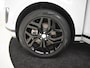 Land Rover Range Rover Evoque 1.5 P300e AWD R-Dynamic SE 309pk | Trekhaak | 360 Camera | Dodehoekdectie | Elektrische stoelen | MERIDIAN Audio systeem | Lederen bekleding | 20"LMV