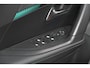 Peugeot e-2008 EV Allure Pack 50 kWh | 3 Fase Laadfunctie | Parkeersensoren | Apple Carplay | Climate Control