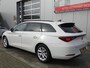 SEAT Leon Sportstourer 1.0 eTSI Style Business Intense, AUT, Camera, Cruise!