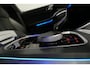 BMW X5 xDrive45e M Sport / Maxton Design Bodykit V.2 / Panoramadak / Stoelmassage / BMW Laser koplampen / Stoelkoeling + verwarming / Luchtvering / Rondomzichtcamera / HUD / Apple Carplay - Android Auto / Keyless / Lederen bekleding / Achteruitrijcamera / Stuurwielverwarming / Ambienteverlichting / Shadow Line koplampen