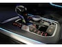 BMW X5 xDrive45e M Sport / Maxton Design Bodykit V.2 / Panoramadak / Stoelmassage / BMW Laser koplampen / Stoelkoeling + verwarming / Luchtvering / Rondomzichtcamera / HUD / Apple Carplay - Android Auto / Keyless / Lederen bekleding / Achteruitrijcamera / Stuurwielverwarming / Ambienteverlichting / Shadow Line koplampen