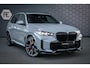 BMW X5 XDrive 50e | SKYLOUNGE | M SPORTSTOELEN | MASSAGE | STOELVERKOELING & VERWARMING | BOWERS & WILKINS | SFEERVERLICHTING | 360 CAMERA | CARPLAY | SPOILERPAKKET |