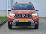Dacia Duster 1.0 TCe Prestige / Trekhaak / Achteruitrijcamera / Stoelverwarming / Navigatie / Apple Carplay & Android Auto / Dode Hoek Detectie / Climate Control / Cruise Control /