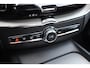 Volvo XC60 T6 350PK Automaat Plug-in hybrid AWD Plus Dark / Panoramadak / Harman Kardon / Luchtvering / 360 camera / Sport stoelen / 21'' velgen / NIEUWPRIJS EUR 81.500,-