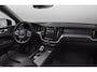 Volvo XC60 T6 350PK Automaat Plug-in hybrid AWD Plus Dark / Panoramadak / Harman Kardon / Luchtvering / 360 camera / Sport stoelen / 21'' velgen / NIEUWPRIJS EUR 81.500,-