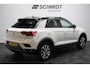 Volkswagen T-Roc 1.5 TSI Sport 150pk Automaat | LED | Trekhaak | Camera