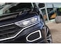 Volkswagen T-Roc 1.5 Style TSI 150pk | Pano | Adaptive | Parkeersensoren | Carplay | DAB | Navigatie | LED