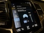 Volvo XC90 T8 AWD Recharge R-Design | Luchtvering | Trekhaak | 360° Camera | Head-Up Display | Harman Kardon | Schuifdak | Adaptieve Cruise Control | Standkachel met Volvo On Call App | Stoelverwarming voor+achter | Stuurwielverwarming | 22 Inch | Full LED Meesturen